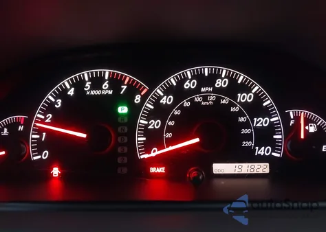 2006 Toyota Camry Le из США, поврежденный, VIN 4T1BE30K26U715386